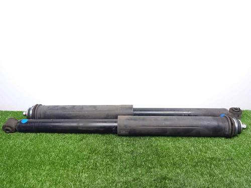 Used Right rear shock absorber TOYOTA YARIS (_P13_) 1.3 (NSP130_, NSP130) (99 hp) 14484843