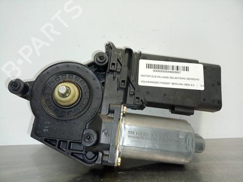 Vindusheismotor høyre foran VW PASSAT B5.5 (3B3) [2000-2005]  29284419