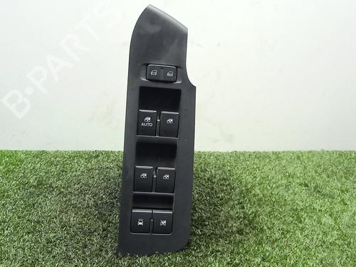 Used Left front window switch CHEVROLET CAPTIVA (C100, C140) 2.0 D 4WD (150 hp) 29596172