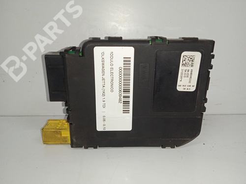 Used Electronic module Electronic module VW JETTA III (1K2) 1.9 TDI (105 hp) 10674083 10674083