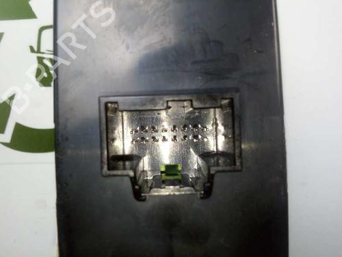 Right front window switch KIA CARNIVAL / GRAND CARNIVAL III (VQ)  | BP12209053I26 