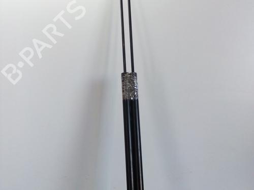 Tailgate lift support SEAT TOLEDO III (5P2) 2.0 TDI 16V 5P5827550A | PAREJA | 240N