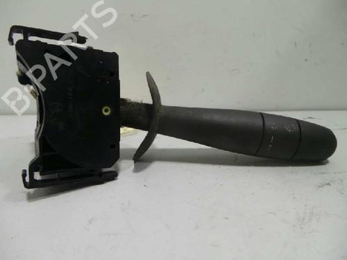 Used Steering column stalk NISSAN INTERSTAR Van (X70) dCi 115 (115 hp) 5727039