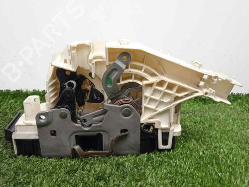 Rear left lock MERCEDES-BENZ C-CLASS (W204) C 220 CDI (204.002) | BP17195509C100 