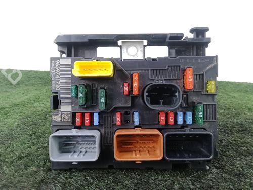 Used Fuse box CITROËN C3 I (FC_, FN_) 1.4 HDi (68 hp) 32208888