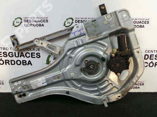 Vindusheismekanisme venstre bak HYUNDAI TUCSON (JM) [2004-2019]  5716414