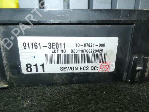 Fuse box KIA SORENTO I (JC)  | BP5742047E1 