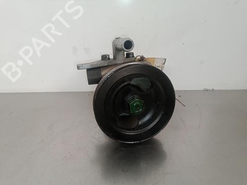 Used Steering pump HYUNDAI ELANTRA III (XD) 1.6 (107 hp) 5726525