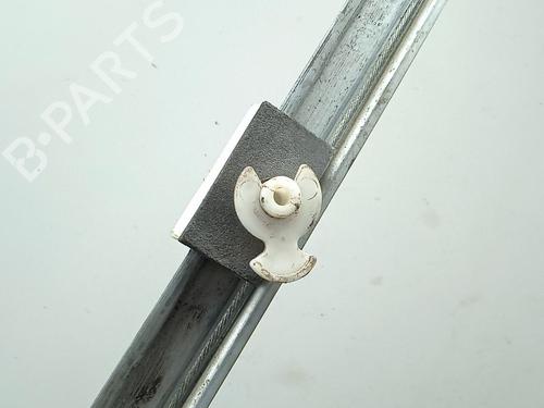Front right window mechanism RENAULT MEGANE I Classic (LA0/1_) 1.6 16V (LA00, LA04, LA0B, LA11, LA16, LA19, LA1J, LA1K,... | BP28357524C23 