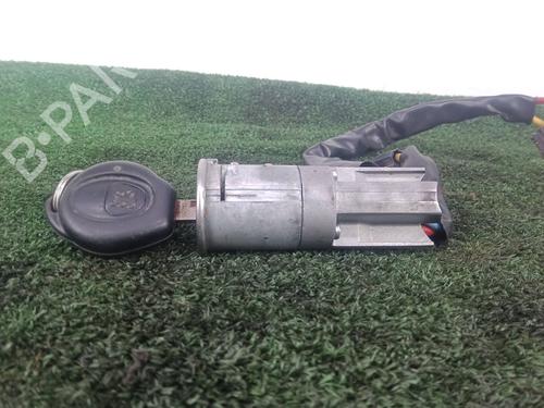 ignition-barrel-peugeot-206-hatchback-2ac-1998-1999-2000-2001-2002-2003-2004-2005-2006-2007-2008-2009-2010-2011-2012-31958461 main image