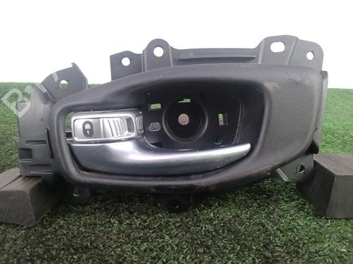 Used Front left interior door handle Front left interior door handle 39100620 39100620