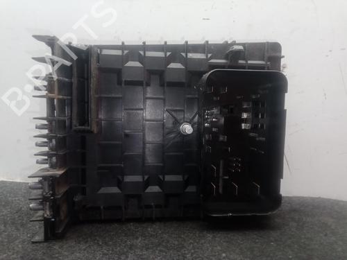 Fuse box VW GOLF V (1K1) 1.9 TDI | BP25755475E1 
