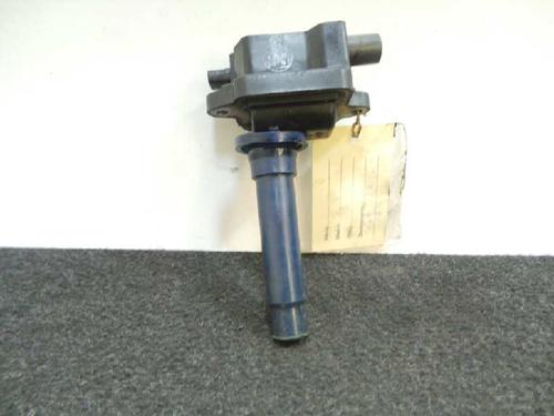 Used Ignition coil KIA CARENS I (FC) 1.8 i (110 hp) 5709742