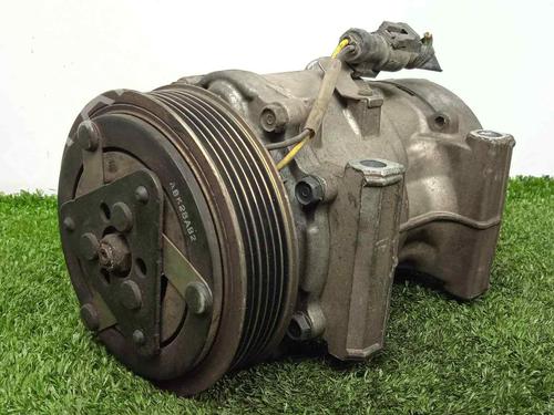 Used AC compressor FORD FIESTA V (JH_, JD_) 1.4 TDCi (68 hp) 5723925