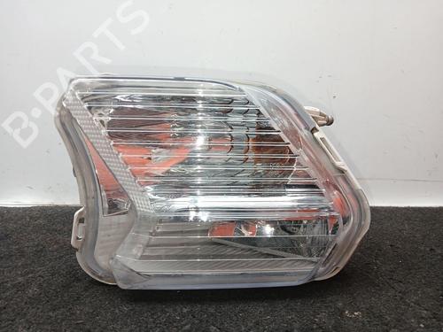 Used Left front fog light Left front fog light 39143745 39143745