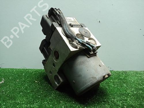 Used ABS pump NISSAN PRIMERA (P11) 2.0 TD (90 hp) 5684354
