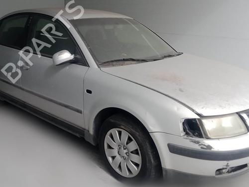 Used Parts VW PASSAT B3/B4 (3A2, 35I) 1.6 4661467