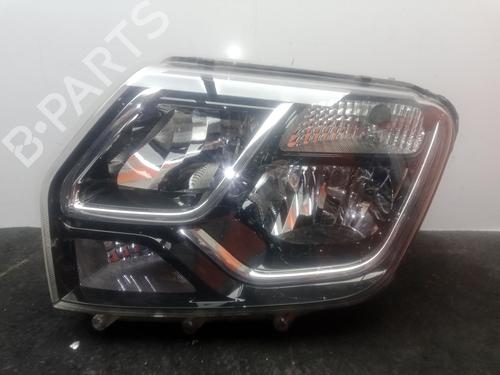 Used Left headlight DACIA DUSTER (HS_) 1.5 dCi (HSMC) (107 hp) 30150093