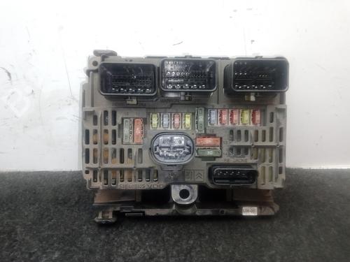 Caixa de fusíveis CITROËN C4 I (LC_) 1.6 HDi (109 hp) 30000580