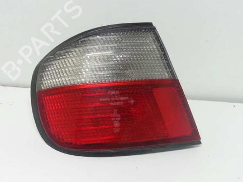 Used Left taillight NISSAN PRIMERA (P11) [1996-2002]  5779854