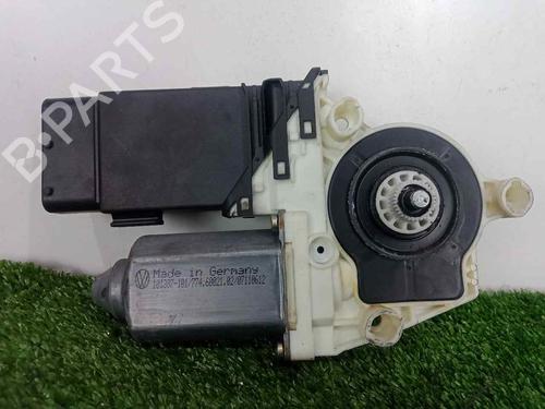 Left front window motor SEAT LEON (1M1) 1.6 16 V | BP12258382E21 