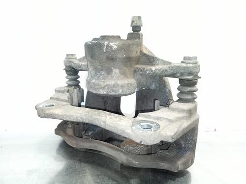 Used Right front brake caliper TOYOTA AVENSIS (_T25_) [2003-2008]  22650763