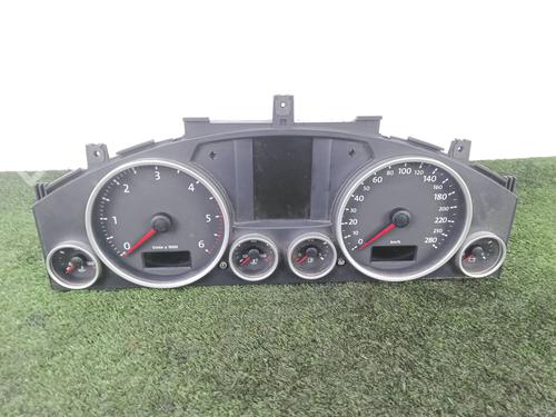 Used Instrument cluster Instrument cluster VW TOUAREG (7LA, 7L6, 7L7) 2.5 R5 TDI (174 hp) 33843484 33843484