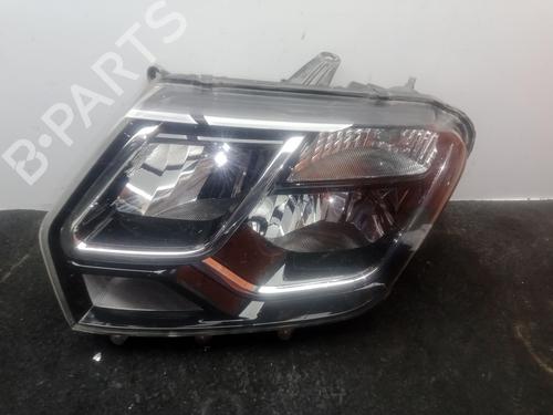 Left headlight DACIA DUSTER (HS_) 1.5 dCi (HSMC) | BP30150093C28