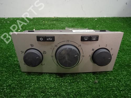 Used Climate control OPEL ASTRA H (A04) 1.7 CDTI (L48) (100 hp) 5722409
