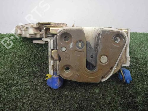 Front right lock NISSAN VANETTE CARGO Van (HC 23) 2.3 D | BP7256448C97 