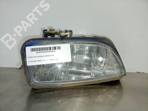 Used Right front fog light Right front fog light CITROËN SAXO (S0, S1) 1.4 VTS (75 hp) 10737057 10737057