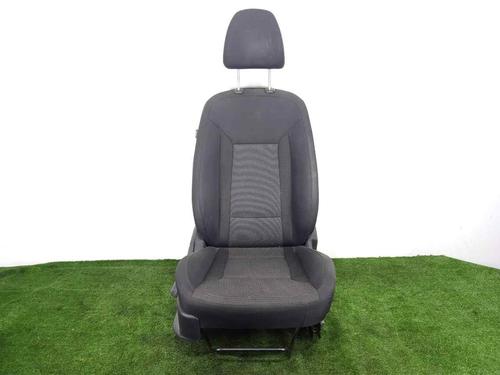 Used Right front seat HYUNDAI i40 I CW (VF) 1.7 CRDi (136 hp) 10042829