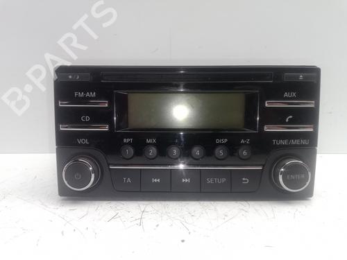 Used Radio NISSAN MICRA IV (K13K, K13KK) 1.2 (80 hp) 28817927