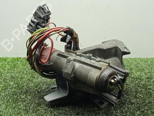 Clé de contact BMW 7 (E32) 730 i, iL (197 hp) 32058993