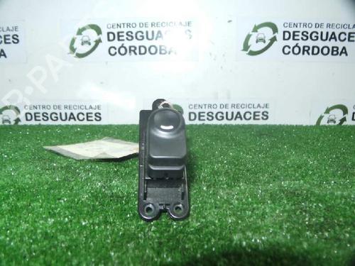 Used Left rear window switch HYUNDAI i30 (FD) 1.6 CRDi (116 hp) 12208638