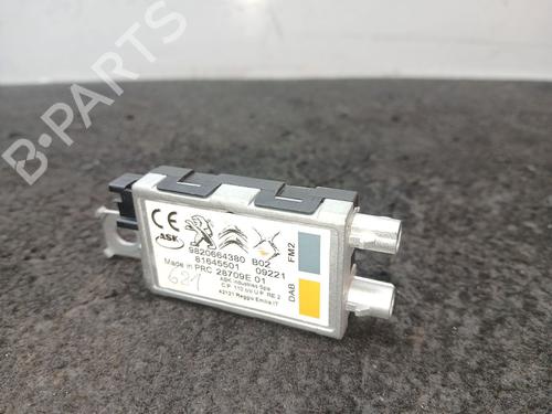 Used Antenna/Base Antenna/Base PEUGEOT 2008 II (UD_, US_, UY_, UJ_, UR_, UC_) 1.5 BlueHDI 110 (UDYHSK) (110 hp) 39612787 39612787