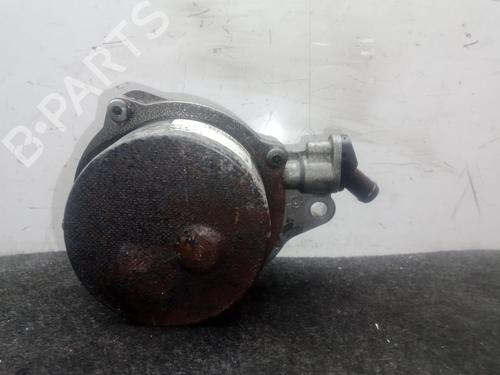 Used Vacuum pump BMW 3 Touring (E91) 320 d (163 hp) 31801354
