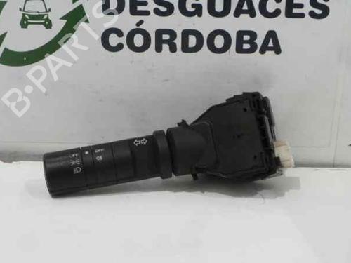 Used Headlight switch NISSAN NAVARA NP300 (D40) 2.5 dCi (174 hp) 5731871