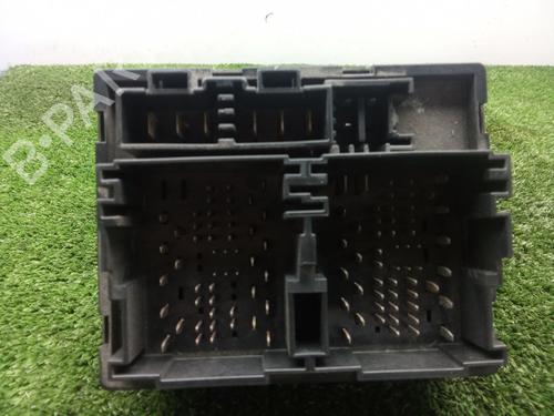 Used Fuse box Fuse box 39591342 39591342
