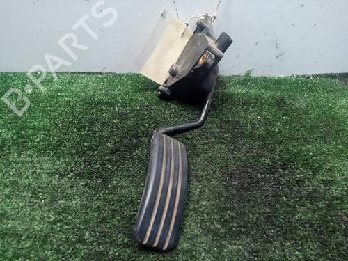 Used Pedal RENAULT SCÉNIC II (JM0/1_) 1.5 dCi (JM0F) (82 hp) 13515003