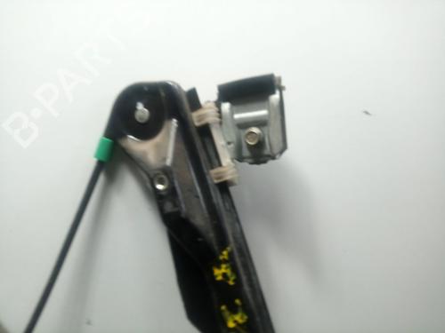 Fensterheber links vorne FORD FOCUS I (DAW, DBW) 1.8 TDCi | BP29613694C22 