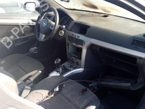 Left front window switch OPEL ASTRA H GTC (A04)  | BP12209323I27 