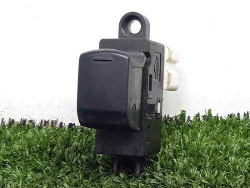 Used Right rear window switch SUBARU IMPREZA Hatchback (GP_) [2011-2025]  10737876