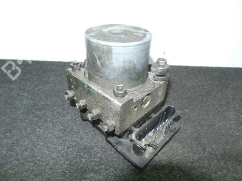 Used ABS pump NISSAN ALMERA II (N16) [2000-2025]  5740896