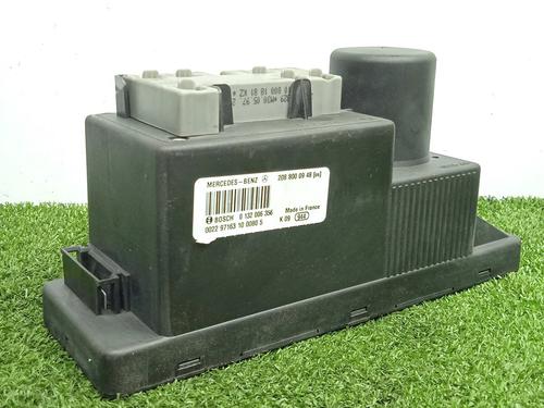 Used Comfort control module Comfort control module MERCEDES-BENZ E-CLASS (W210) E 290 Turbo-D (210.017) (129 hp) 11168102 11168102