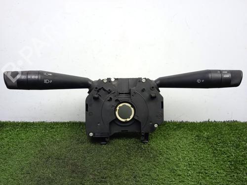 Used Headlight switch FIAT LINEA (323_, 110_) 1.3 D Multijet (323AXB11, 323AXB1A) (90 hp) 31753662