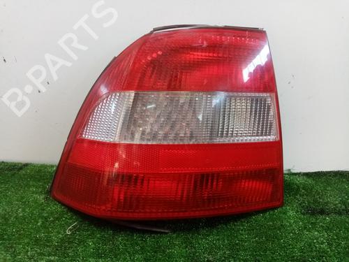 Piloto trasero izquierdo OPEL VECTRA B Hatchback (J96) 1.6 i 16V (F68) (101 hp) 13230246