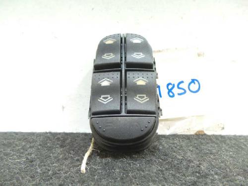 Used Left front window switch FORD FOCUS I Turnier (DNW) 1.8 TDCi (115 hp) 15721578