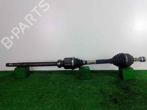 Used Right front driveshaft PEUGEOT 5008 (0U_, 0E_) 2.0 HDi (163 hp) 17805107