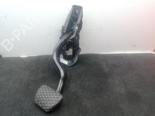 Used Break pedal Break pedal BMW 5 (G30, F90) 520 d (190 hp) 34470394 34470394